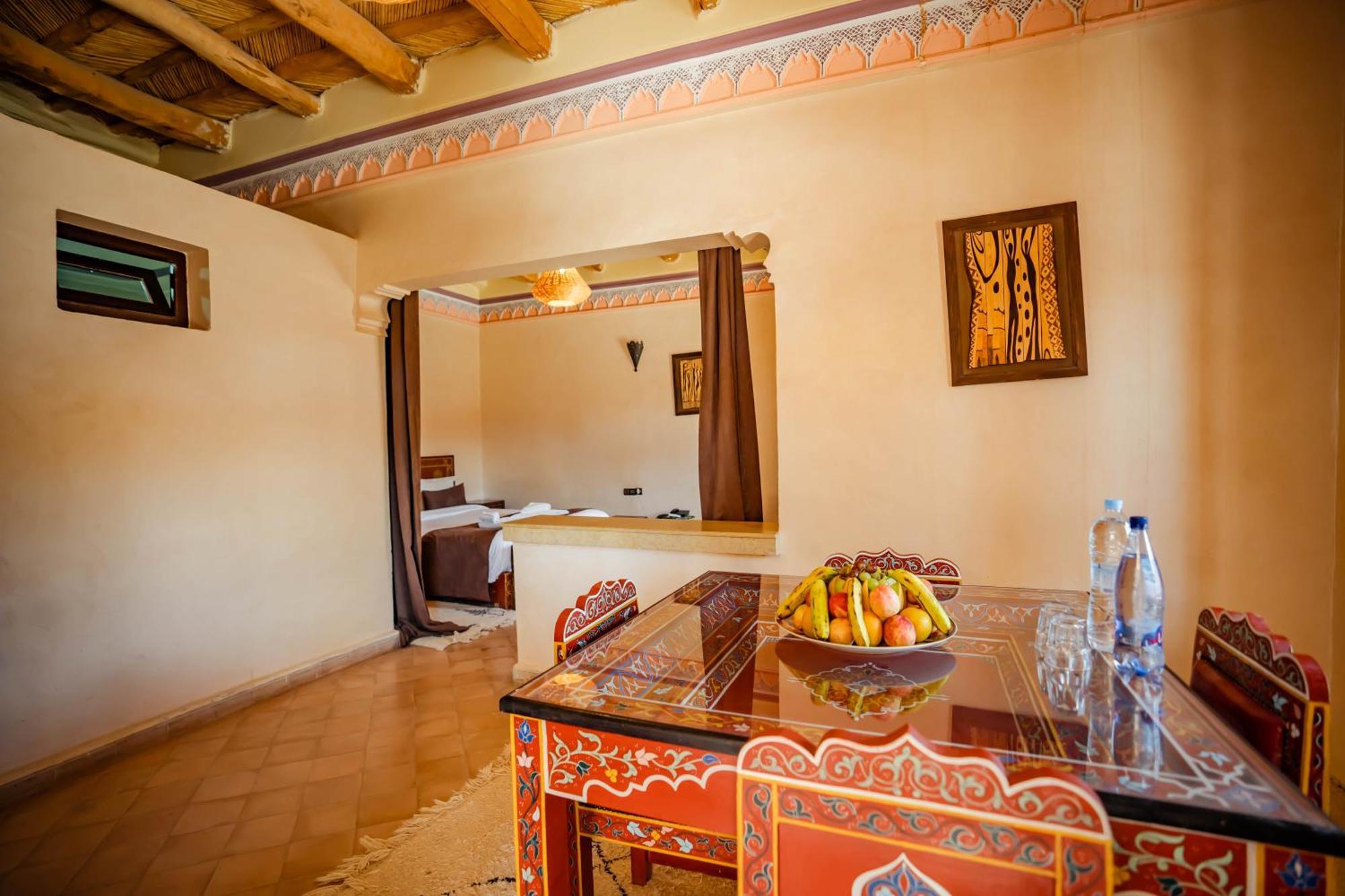 Bed and Breakfast Kasbah Tizzarouine Boumalne Exterior foto