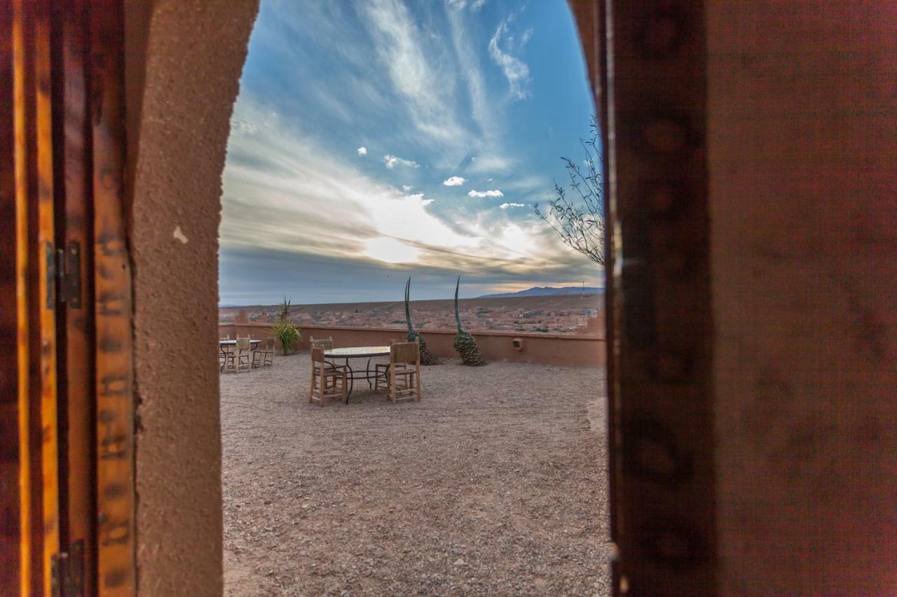 Bed and Breakfast Kasbah Tizzarouine Boumalne Exterior foto